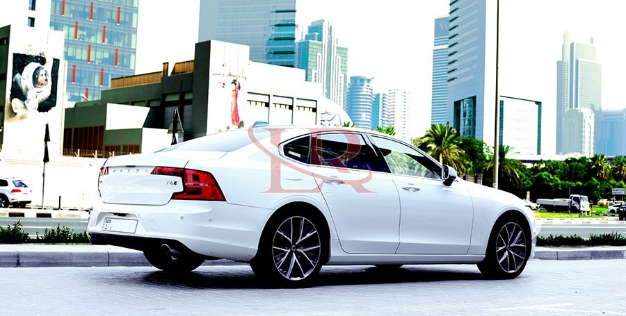 Volvo-S90